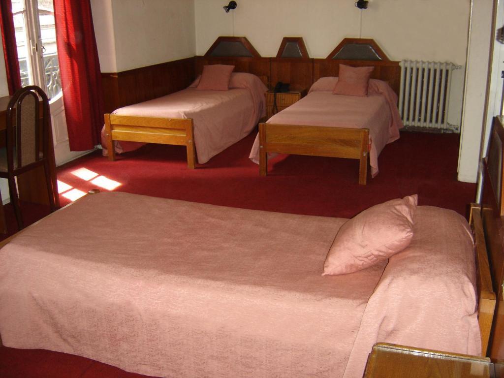 Hotel Chile Буэнос-Айрес Номер фото